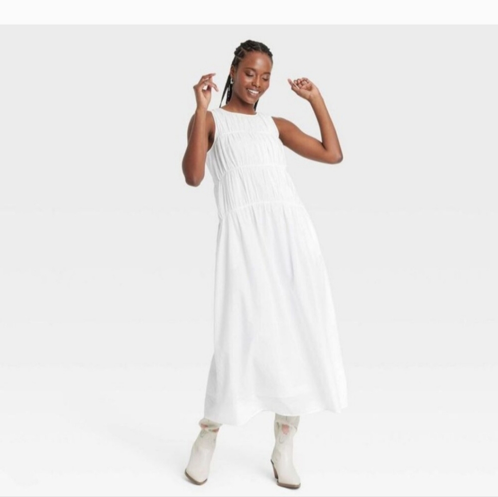 Universal Thread Runched Tiered White Dress With Pockets